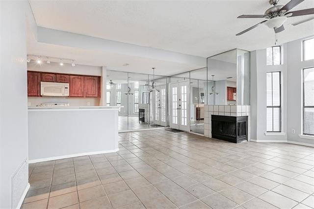 Photo - 3420 Country Club Dr W Unit 214