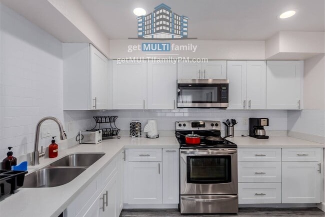 Photo - 515 W Pebble Beach Dr