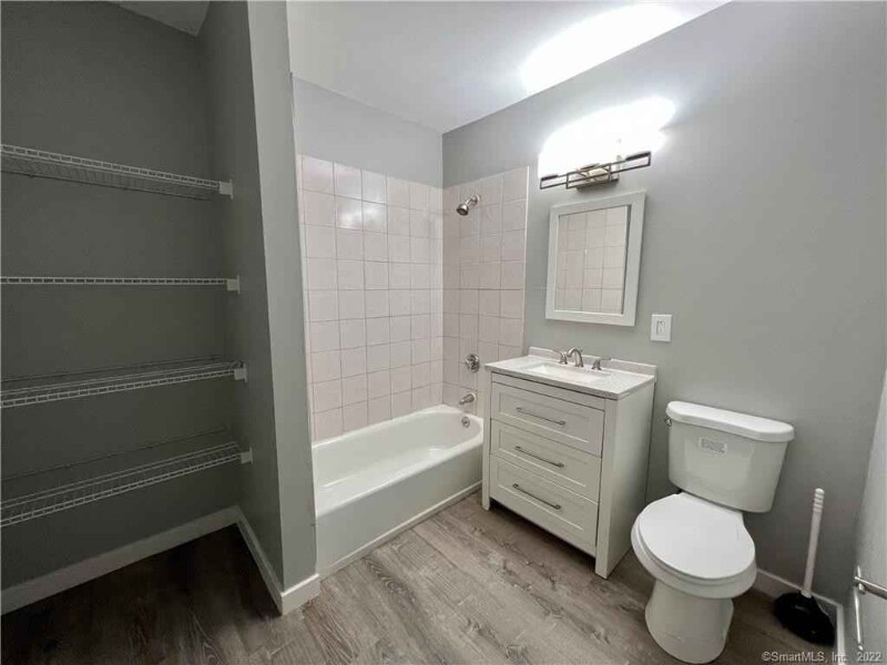 Photo - 203 Broadway Unit 2B