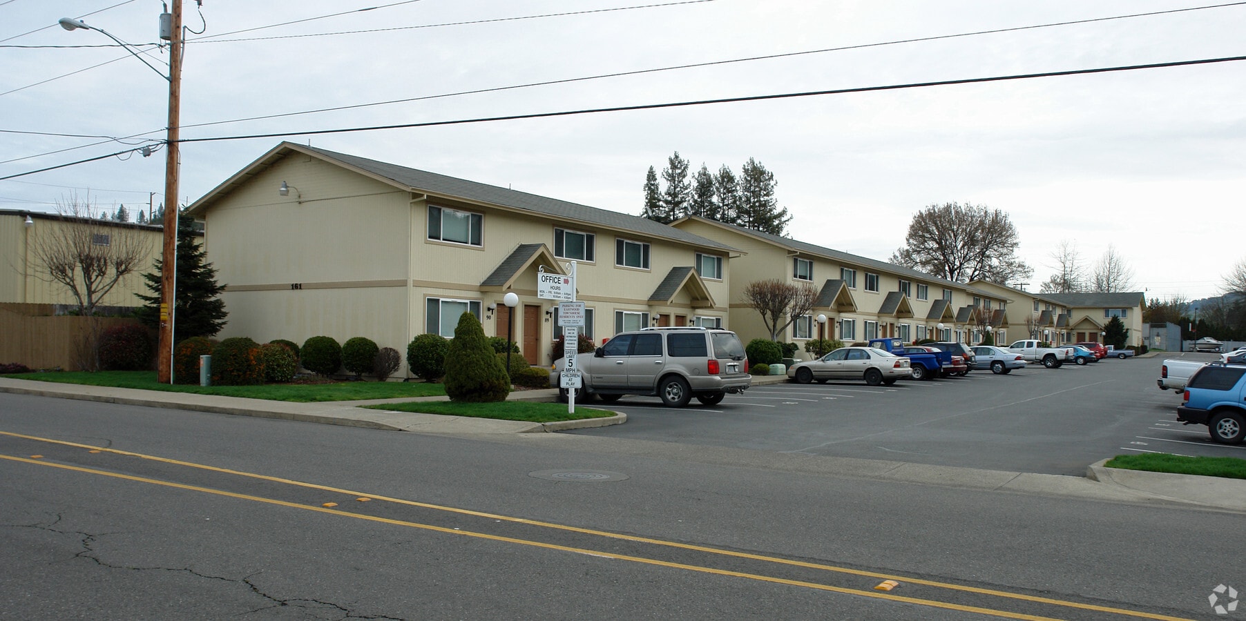 Eastwood Townhouses - Eastwood Townhouses