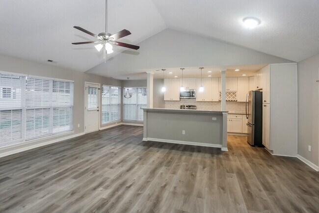 Photo - 4659 Falcon Chase Dr SW