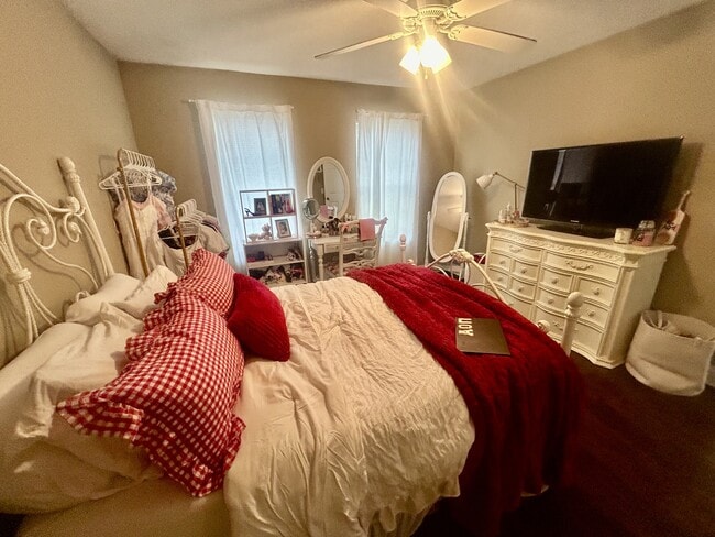 Photo - 101 Tuscany Trail