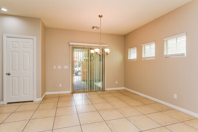 Photo - 9519 Vega Carpio Ave