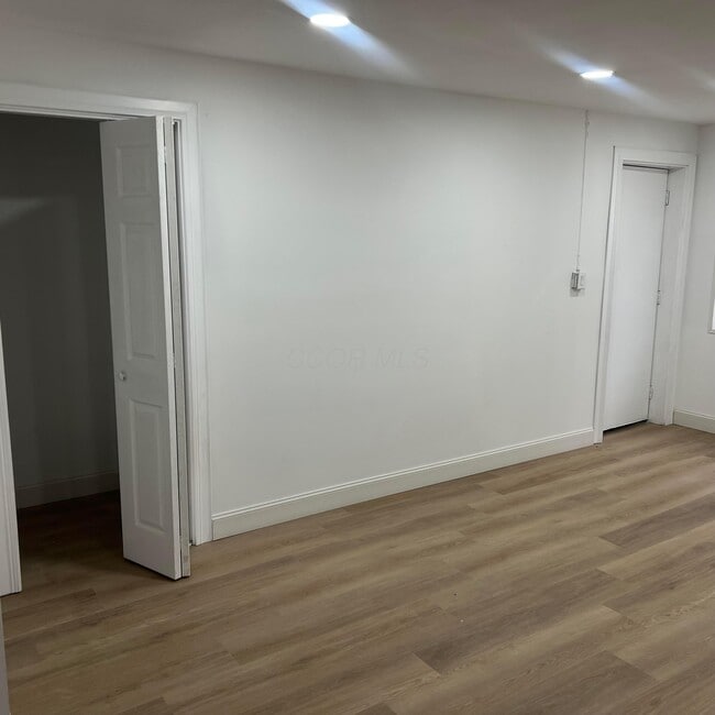 Photo - 50 N Hampton Rd