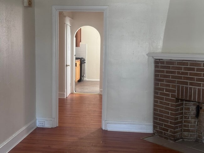 51xx C St Unit 1 Fl