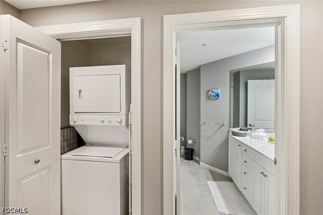 Photo - 5781 Cape Harbour Dr Unit 903