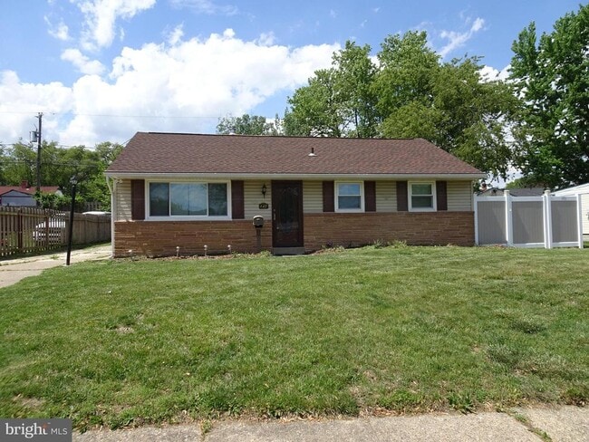 Photo - 147 Cross Ave House