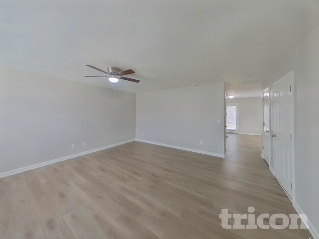 Photo - 9339 Bradstreet Commons Way