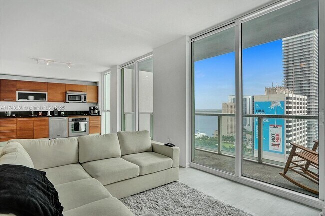 Photo - 244 Biscayne Blvd Unidad 3005 Rental