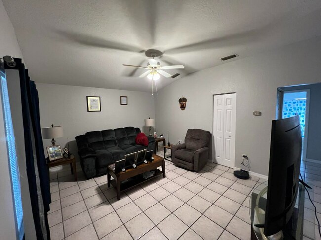 Photo - 46 Banyan Course Unit A