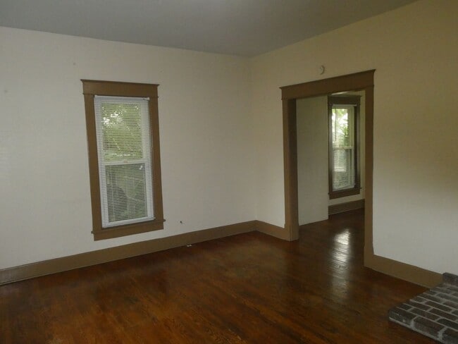 Photo - 2 Bedroom House Downtown