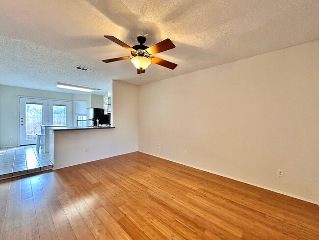 Photo - Stylish 2 Bedroom, 1.5 Bath Home with High Ceilings