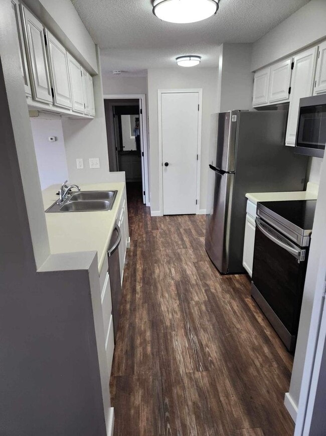 Village Green Apartments- 4532 Douglas