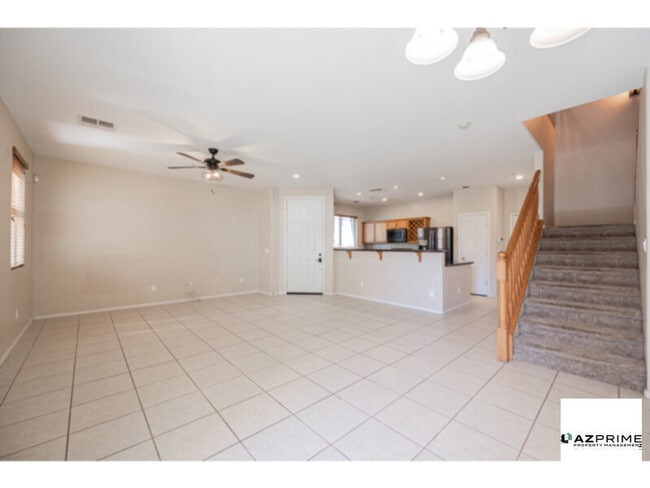 Photo - Welcome to this Stylish and Updated 3/2.5 ...