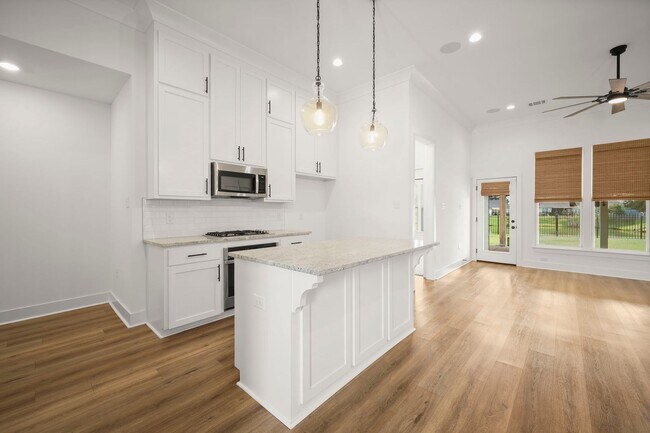 Photo - Beautiful 4-Bedroom Home in Parks at Water Oaks – Gonzales, LA