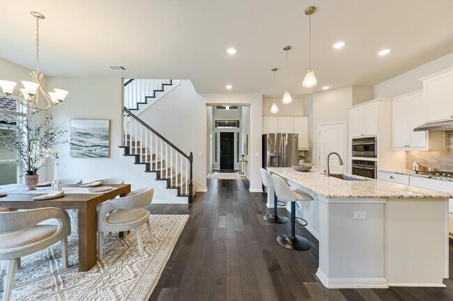 Photo - 11903 Deering Pl
