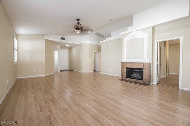 Photo - 53 Blaven Dr