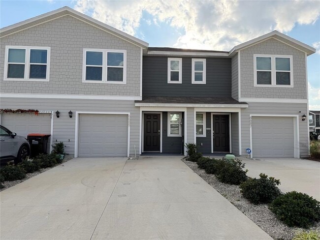 Building Photo - 6685 SW 81st Lp