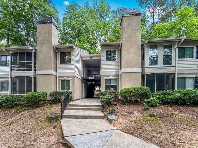 Charming 1 BR/1 BA Condo in Gated Sandy Sp... - Charming 1 BR/1 BA Condo in Gated Sandy Sp...