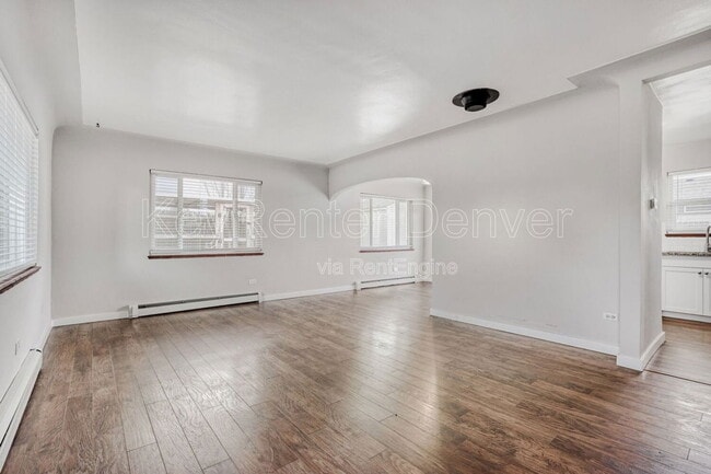 Photo - 201 S Meade St