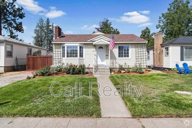 Building Photo - 1117 E 33rd Ave Rental