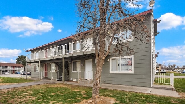 Photo - Paxton Apartments- Kennewick, WA