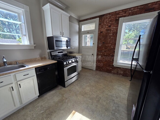 Photo - 6204 Clayton Ave