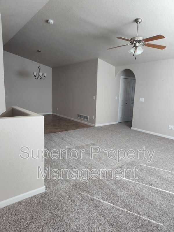 Photo - 3733 Gunsmoke Rd