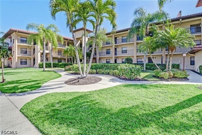 Photo - 12150 Kelly Sands Way Unit 619