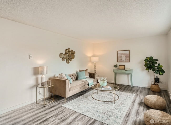 Photo - 3544 S Asotin St Apartment Unit B