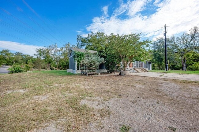 Photo - 2785 N Main St