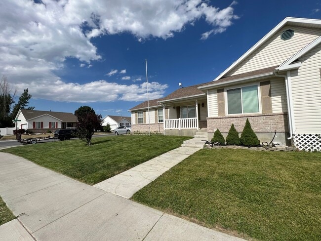 Photo - 3576 N Canary Way