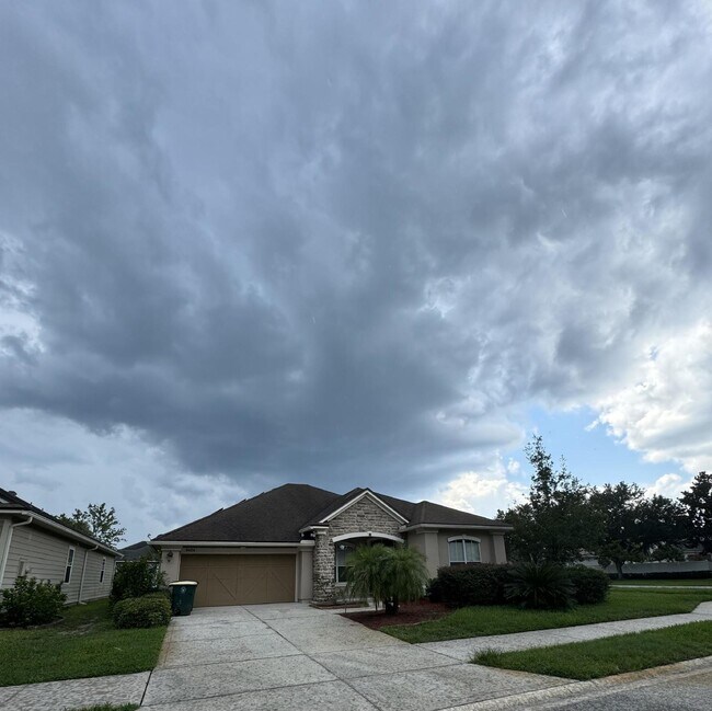 Photo - 4 bedroom 3 bath home in the Mandarin/ Sou...