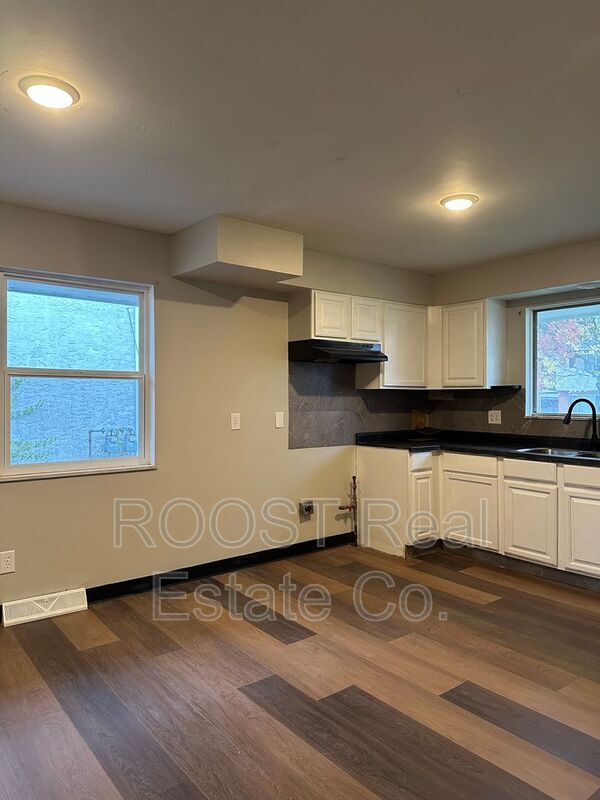 Photo - 919-921 Weyant Ave.