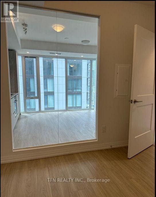 Photo - 28 Widmer St Unité 3021