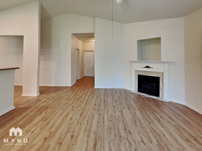 Photo - 1297 Winwood Dr