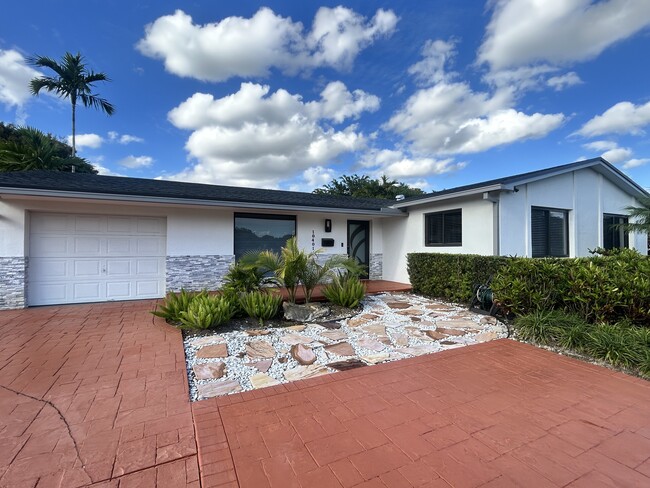 Photo - 10401 SW 93rd St