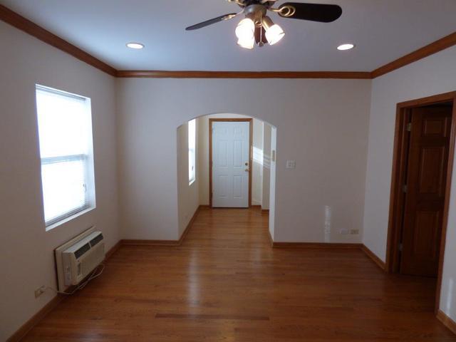 Photo - 1818 W Chase Ave Unit 2