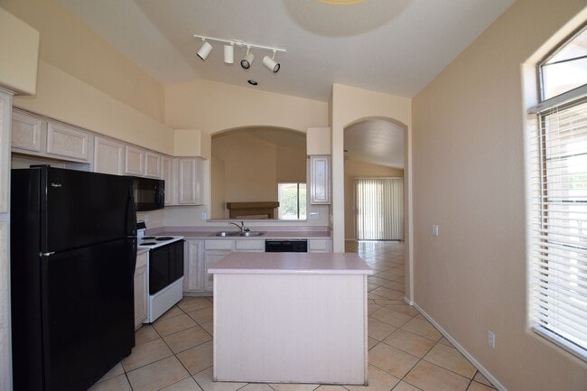 Photo - Beautiful Gilbert Home!