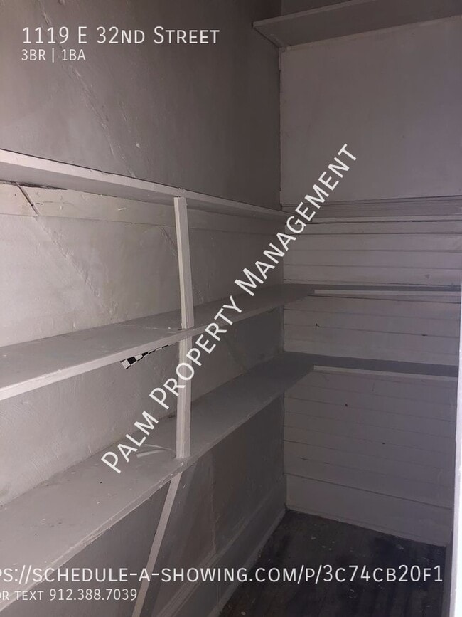Photo - 1119 E 32nd St