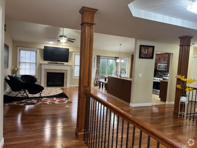 Building Photo - 10815 N Fieldgrove Dr Rental
