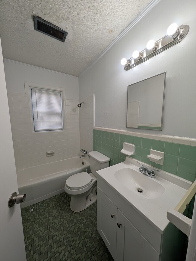 Photo - 1110 Valley Forge Rd