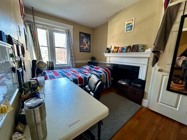 Photo - 74 Egmont St