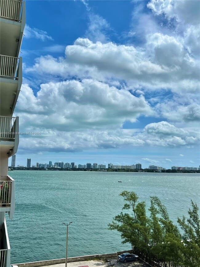 Photo - 7545 E Treasure Dr Unidad 7K Rental