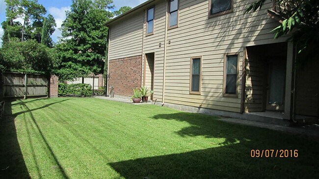 Photo - 5202 Brinkman Ct