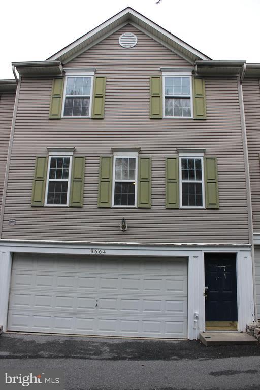 Building Photo - 9664 Guilford Rd Rental