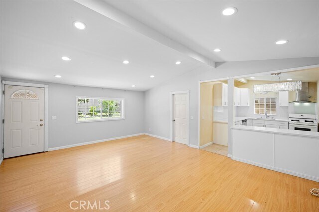 Photo - 10617 Wilsey Ave