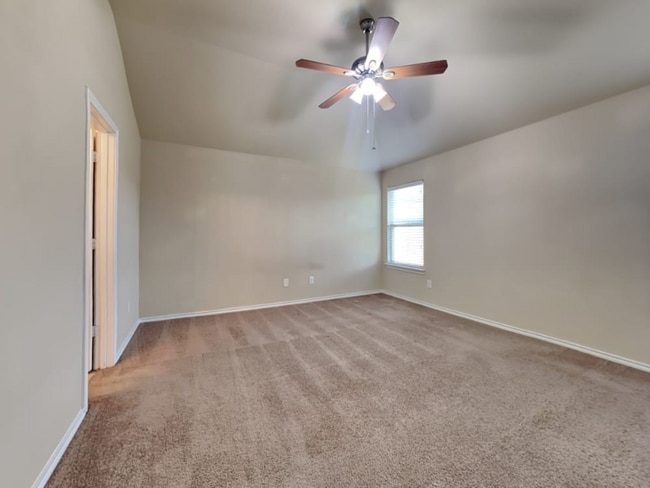 Photo - 4612 Rockmill Trail