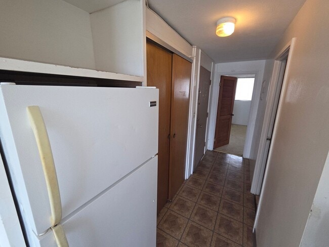 Photo - Spacious 1 Bedroom Ocean View Apartment in the Secured "Makaha Surfside" Complex.