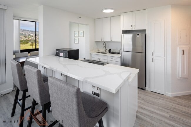 Building Photo - 300 Wai Nani Way Unit 1112